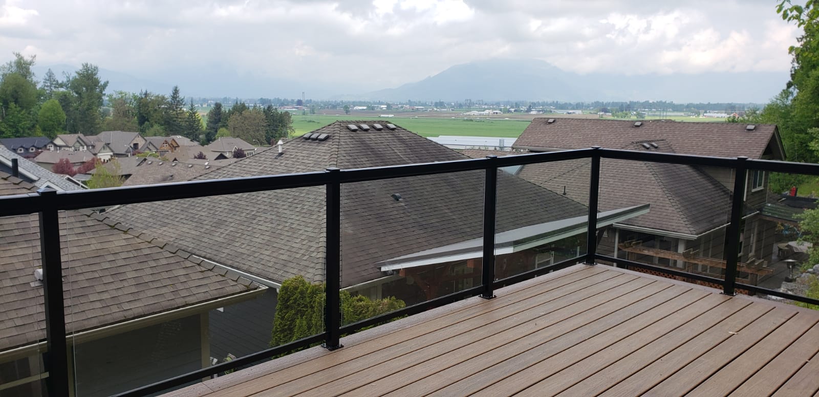 Tempered Glass Panel - CLEAR (Fits Vista and Regal railings)