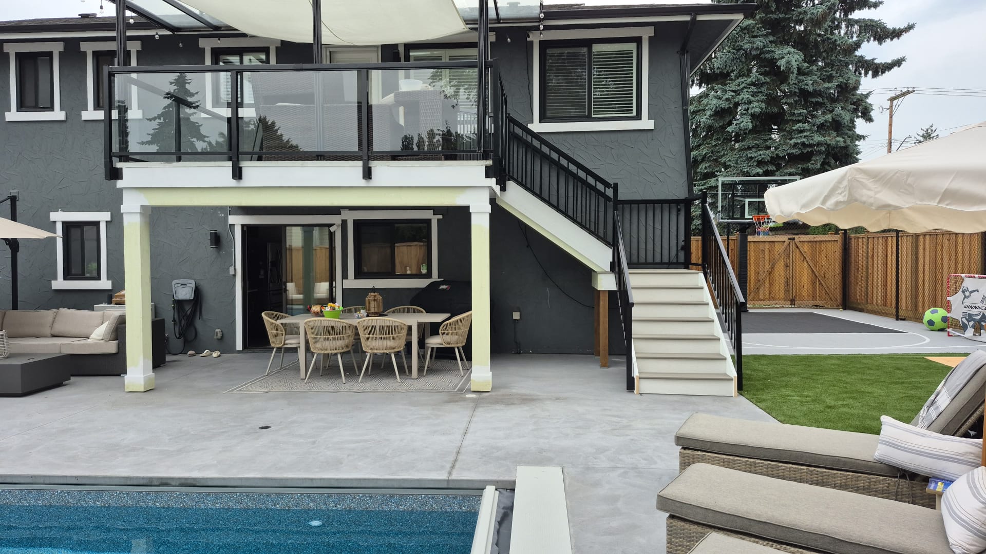 Builder Series Aluminum Railing (Budget Friendly)