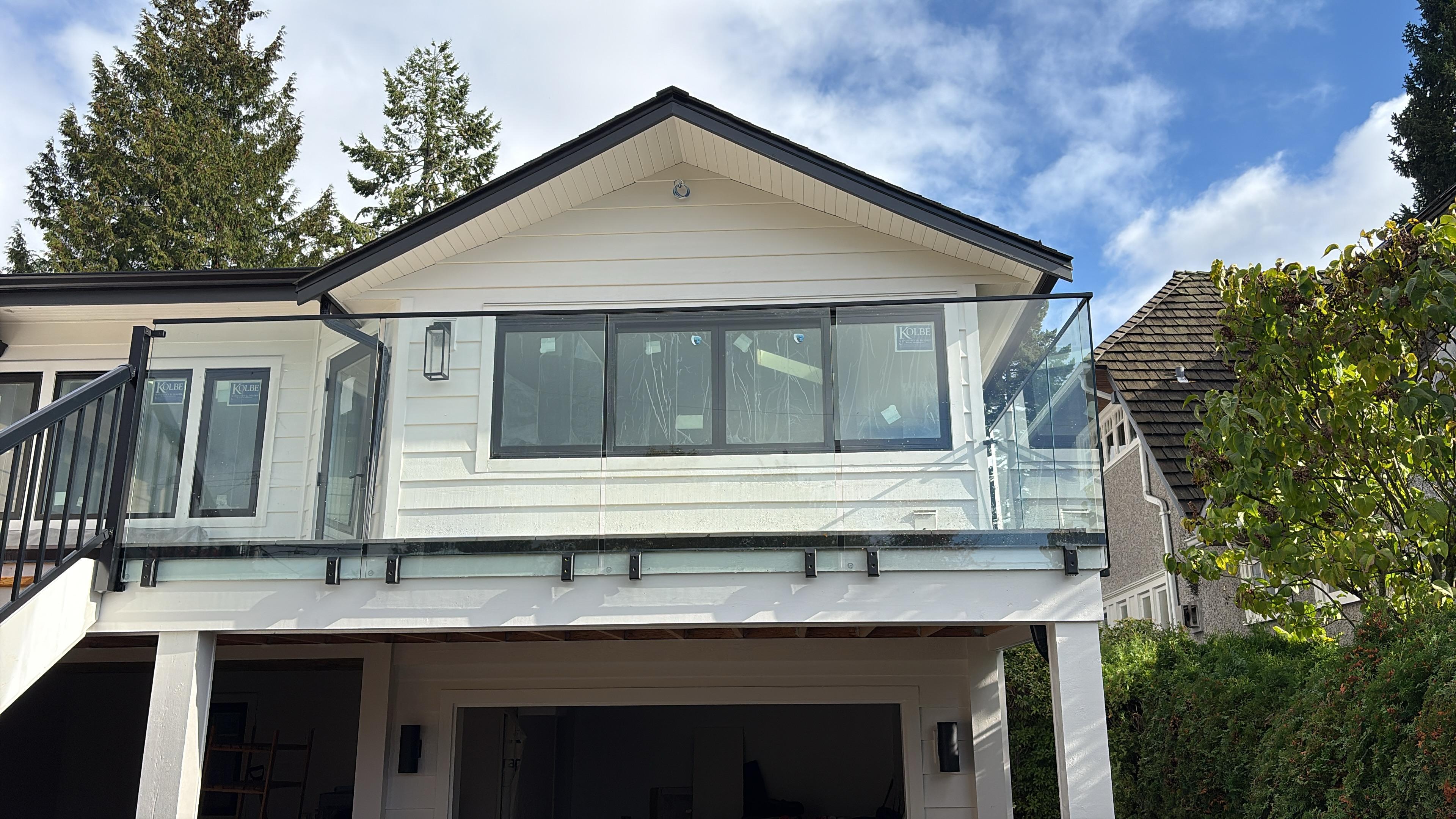 12mm Clear Tempered glass panels for Side Mount Spigot Posts